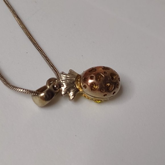 Cute 16 Inch Pineapple Pendant Necklace - Picture 6 of 11